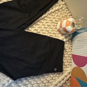 Limulemon Black Patterned Leggings